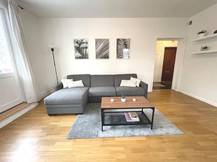 Stockholm Apartment, Hammarbyhojden Eksteriør billede